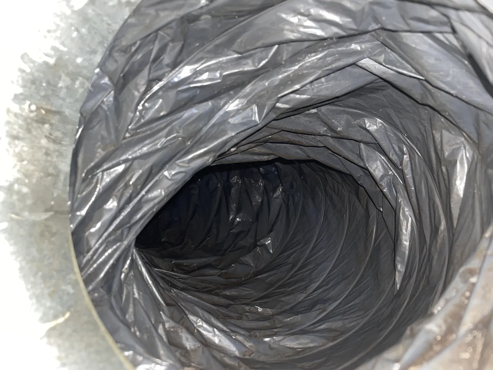 Duct agitation equipment