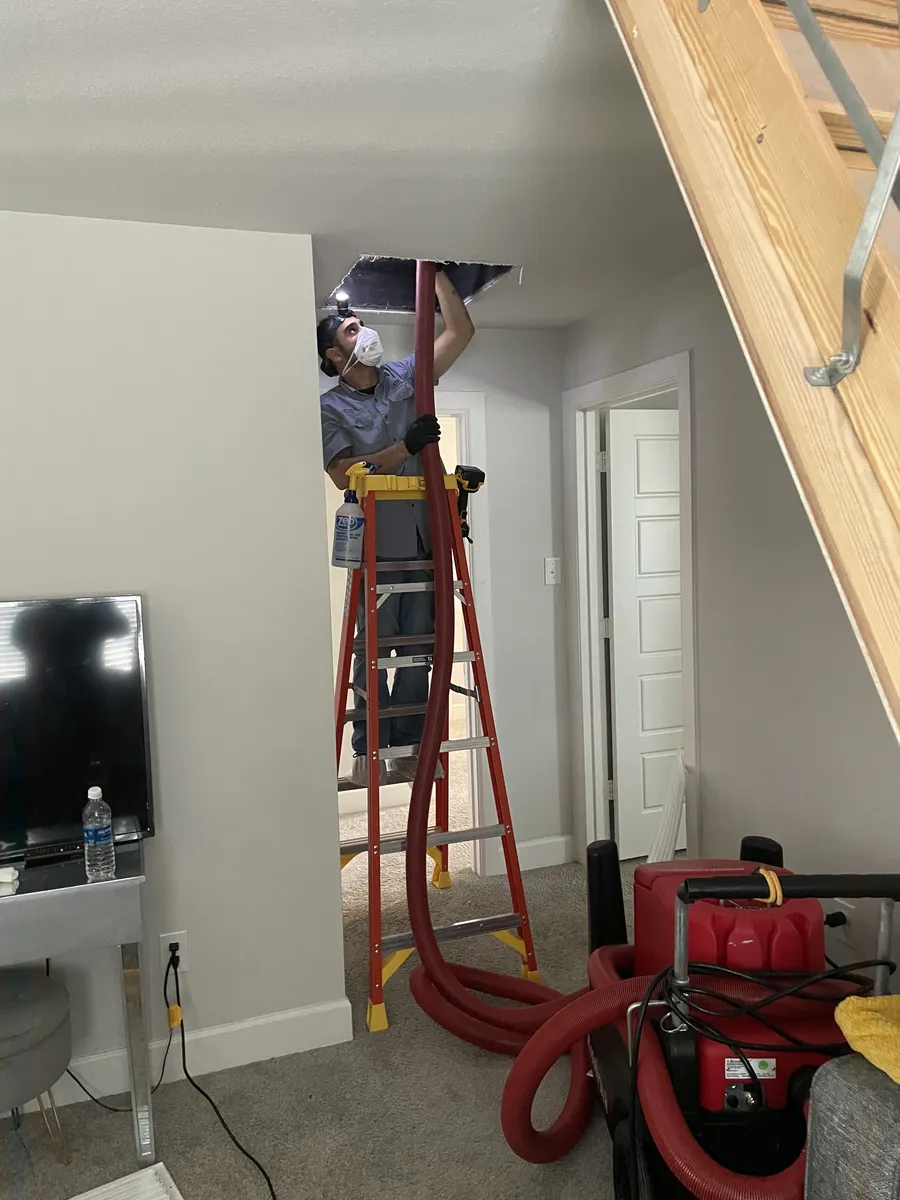 Professional negative-pressure Air Duct Cleaning